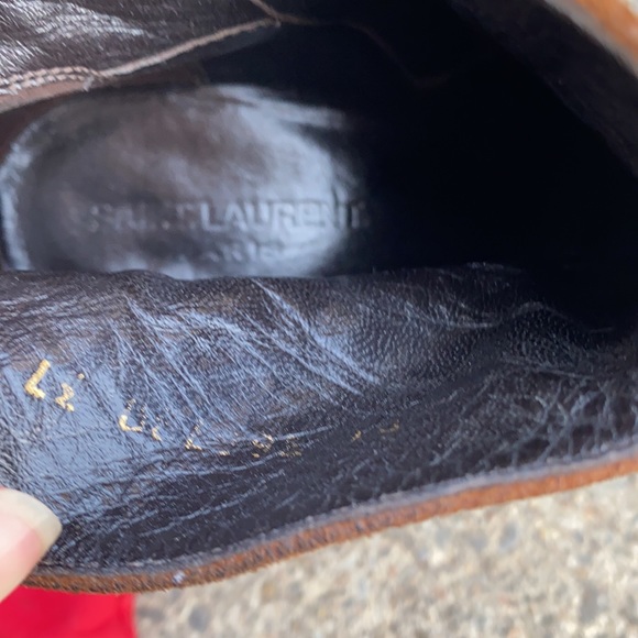Saint Laurent suede chelsea boots great condition - Picture 2 of 3